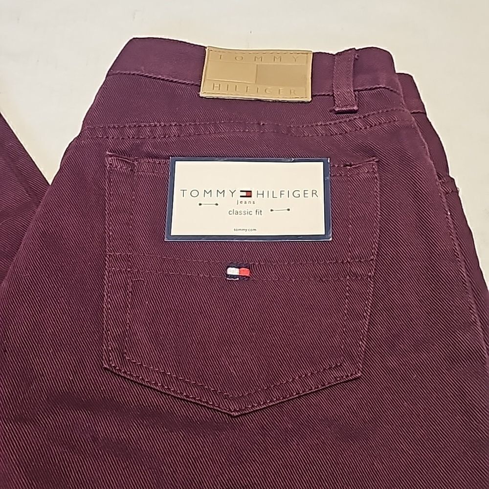 Tommy Hilfiger berry colored 5 pocket denim jeans size 4